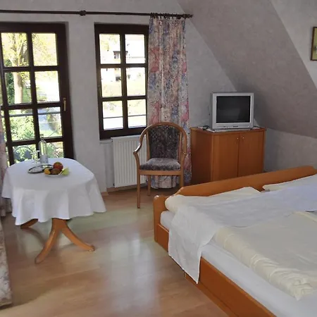 Gutsschaenke Sennerhof * Oberwesel